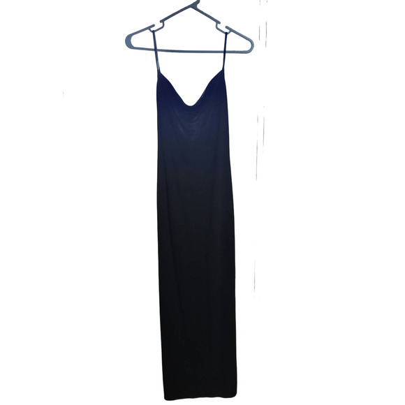 Black Semi-Formal Elegant Dress with high side slit - Picture 1 of 3